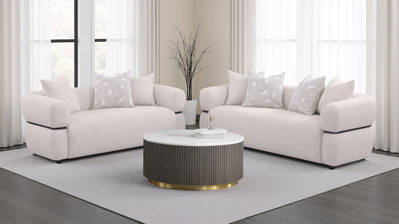 Jeanette Loveseat
