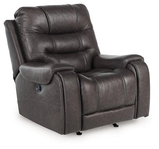 Femley Recliner